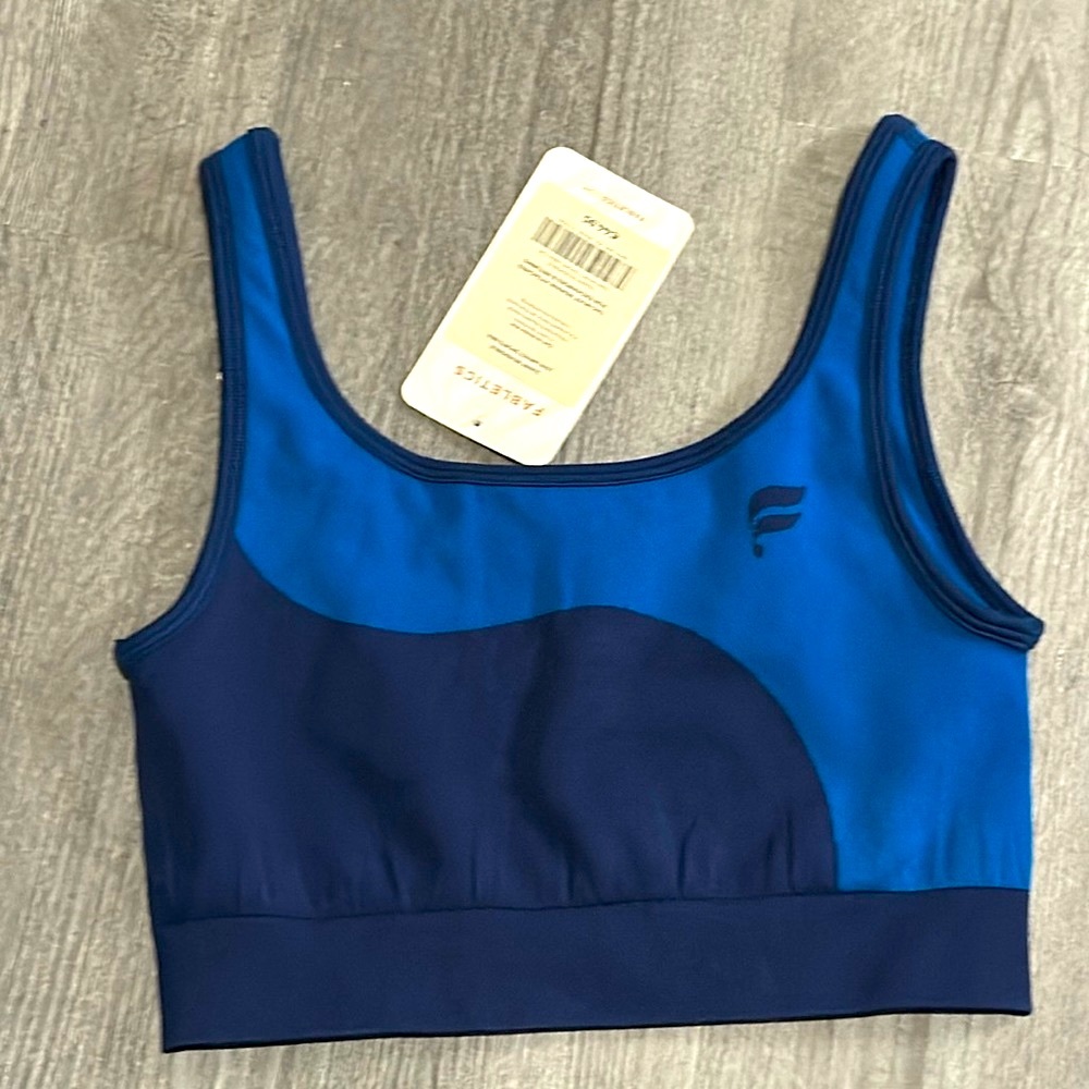 Fabletics- Sunny Reversible Low Impact Sports Bra- Small NWT